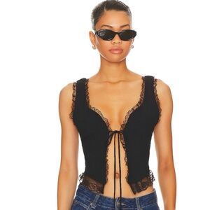 LIONESS RESURGENCE TOP NWT